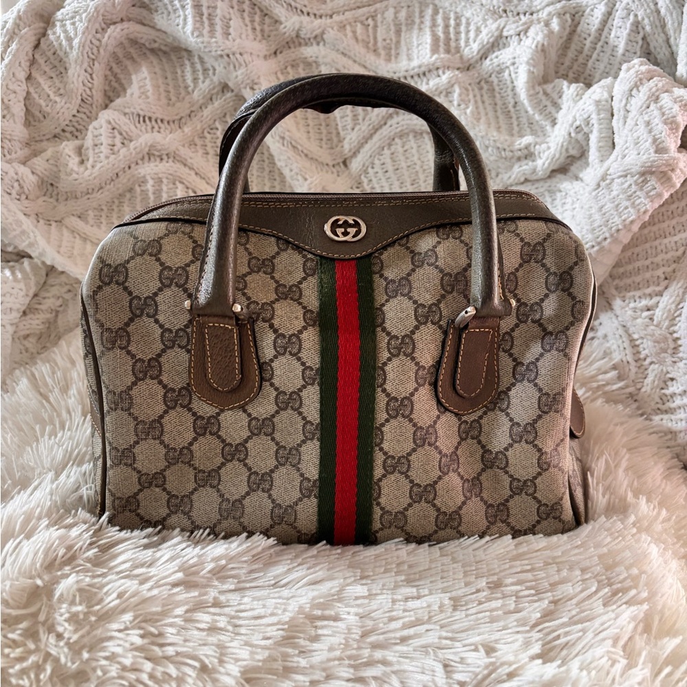 Authentic Gucci Vintage Handbag